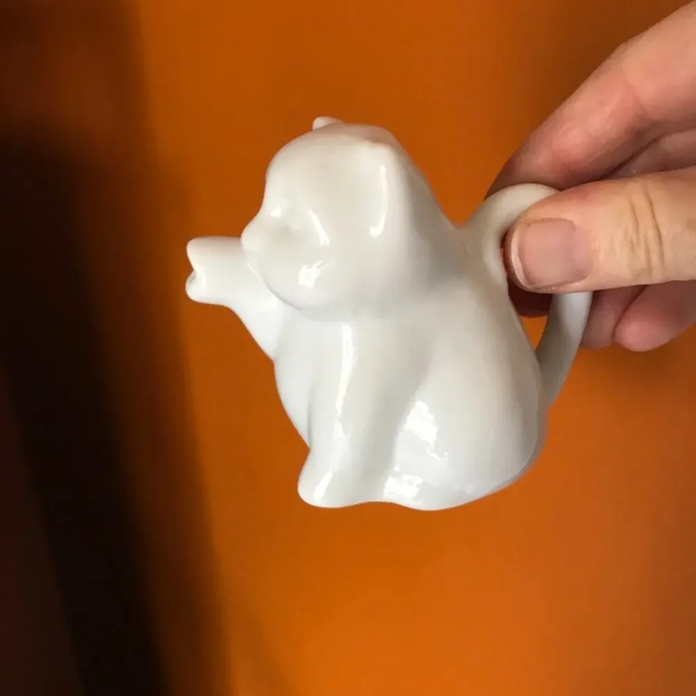 HIC ceramic mini kitty cat creamer (2 oz.), mini pitcher